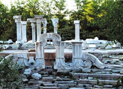 无论“重建派”还是“废墟派”,保留被焚毁的大水法是一个基本共识。资料图片/CFP 无论“重建派”还是“废墟派”,保留被焚毁的大水法是一个基本共识。资料图片/CFP