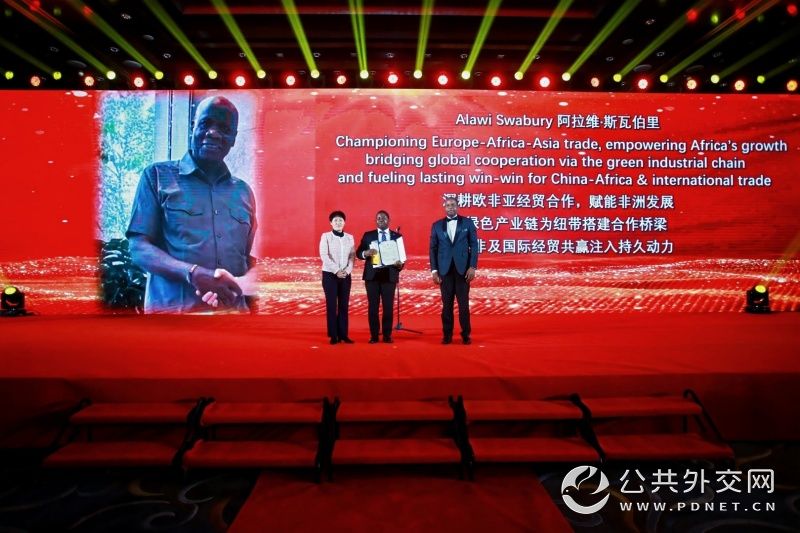 1765728491909244.jpg IMG_4046-opq4206484004.jpg